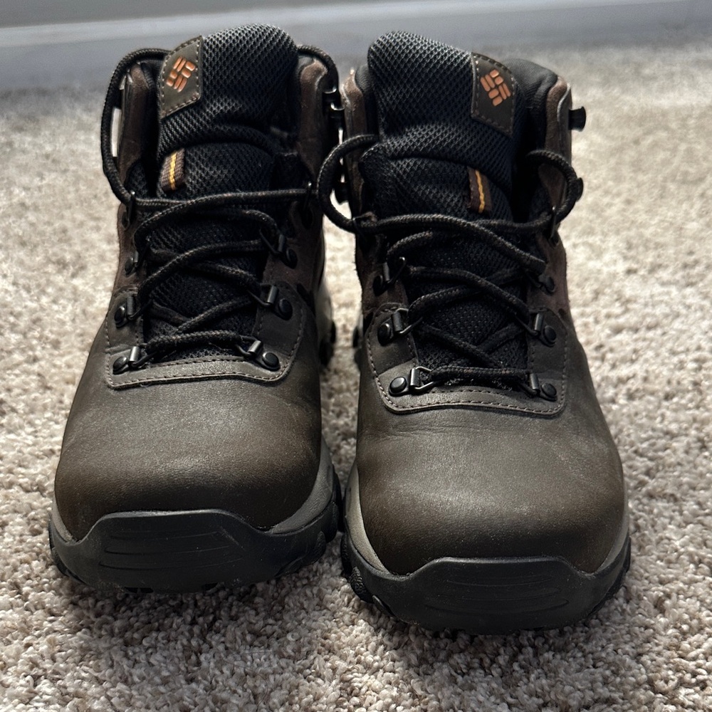 Columbia Men’s Dark Brown and Black Waterproof Trail Boots